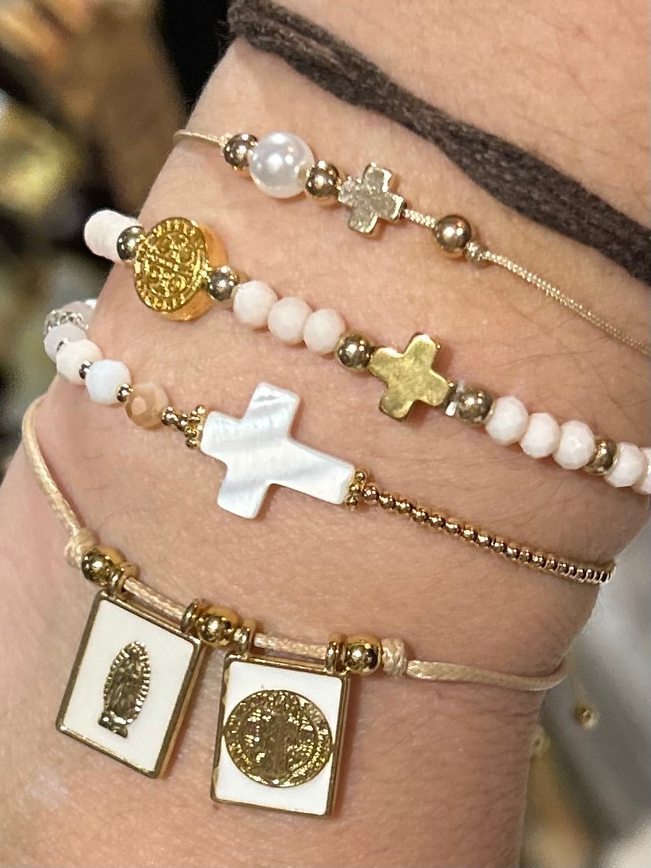 Cross & Pearl Bracelet Adjustable