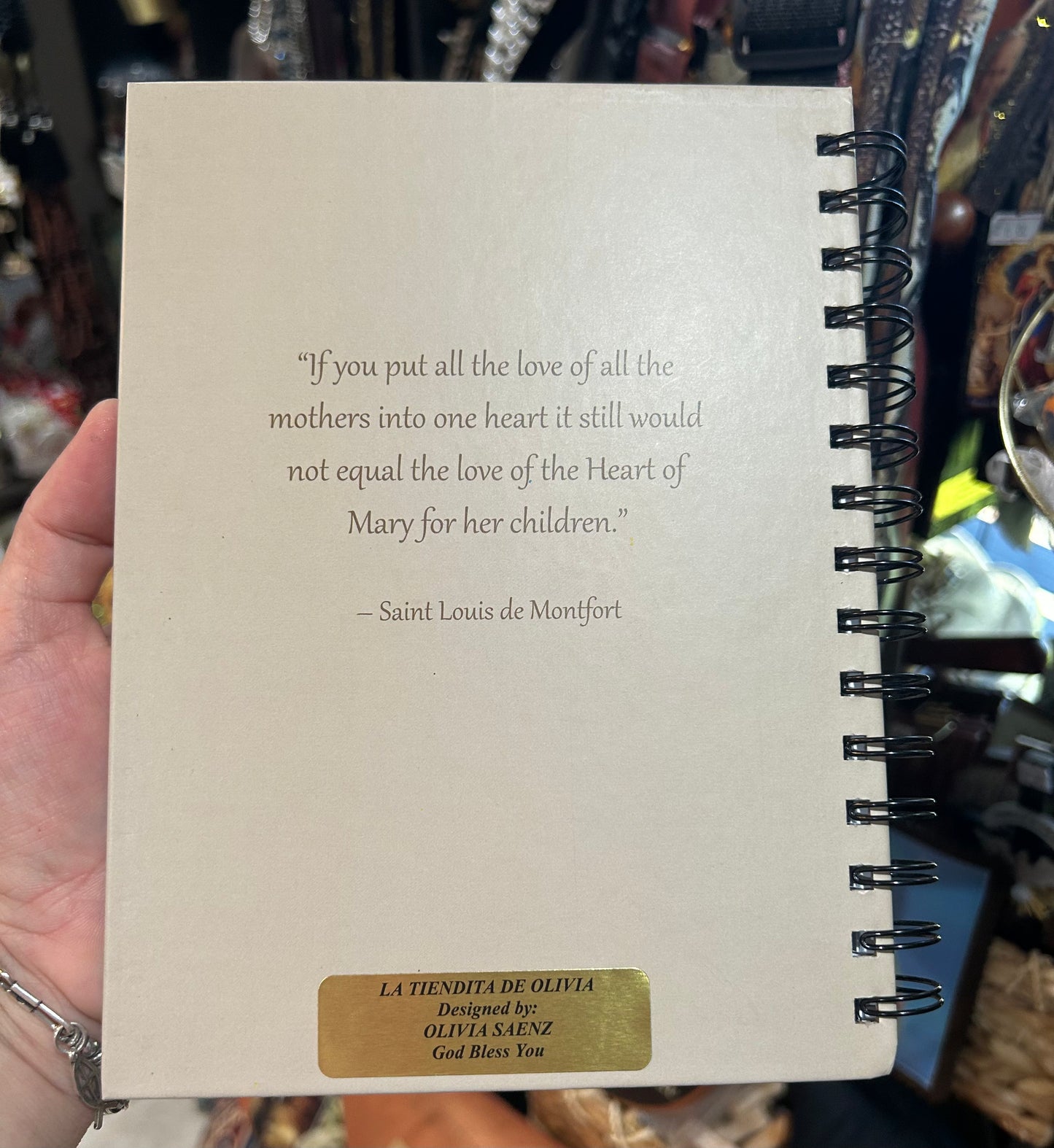 Virgen María Journal Notebook
Hardcover/Spiral Bound/Paper
Size: 6 x 8" H
Includes 100 sheets of lined paper