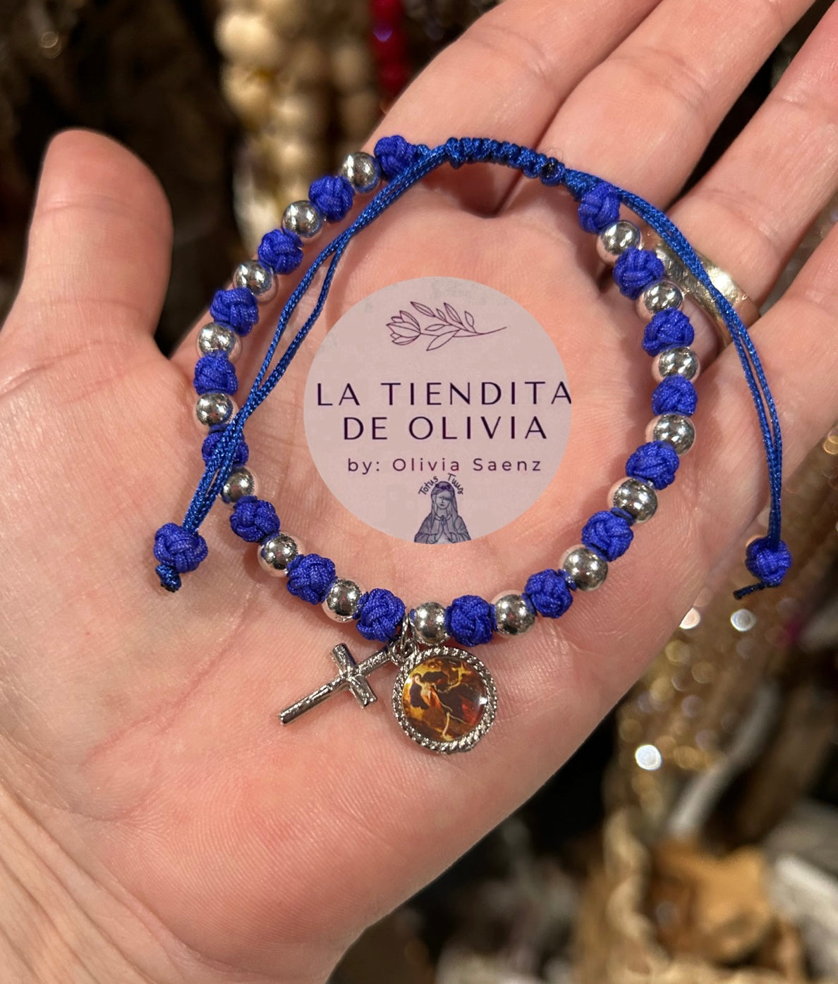 María Desaradora de Nudos Adjustable Bracelet