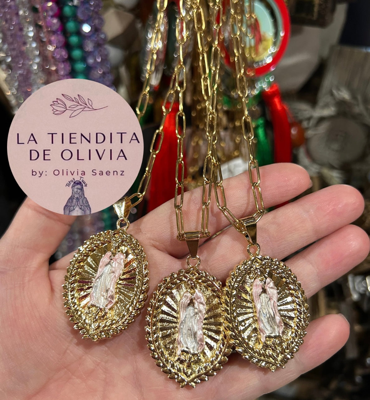 Medalla Virgencita de Guadalupe Oro Laminado 
Paper Clip Necklace Stainless Steel 20”long