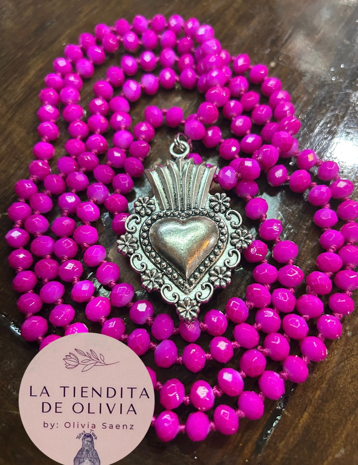 Sagrado Corazón Crystal Necklace     Fuchsia
