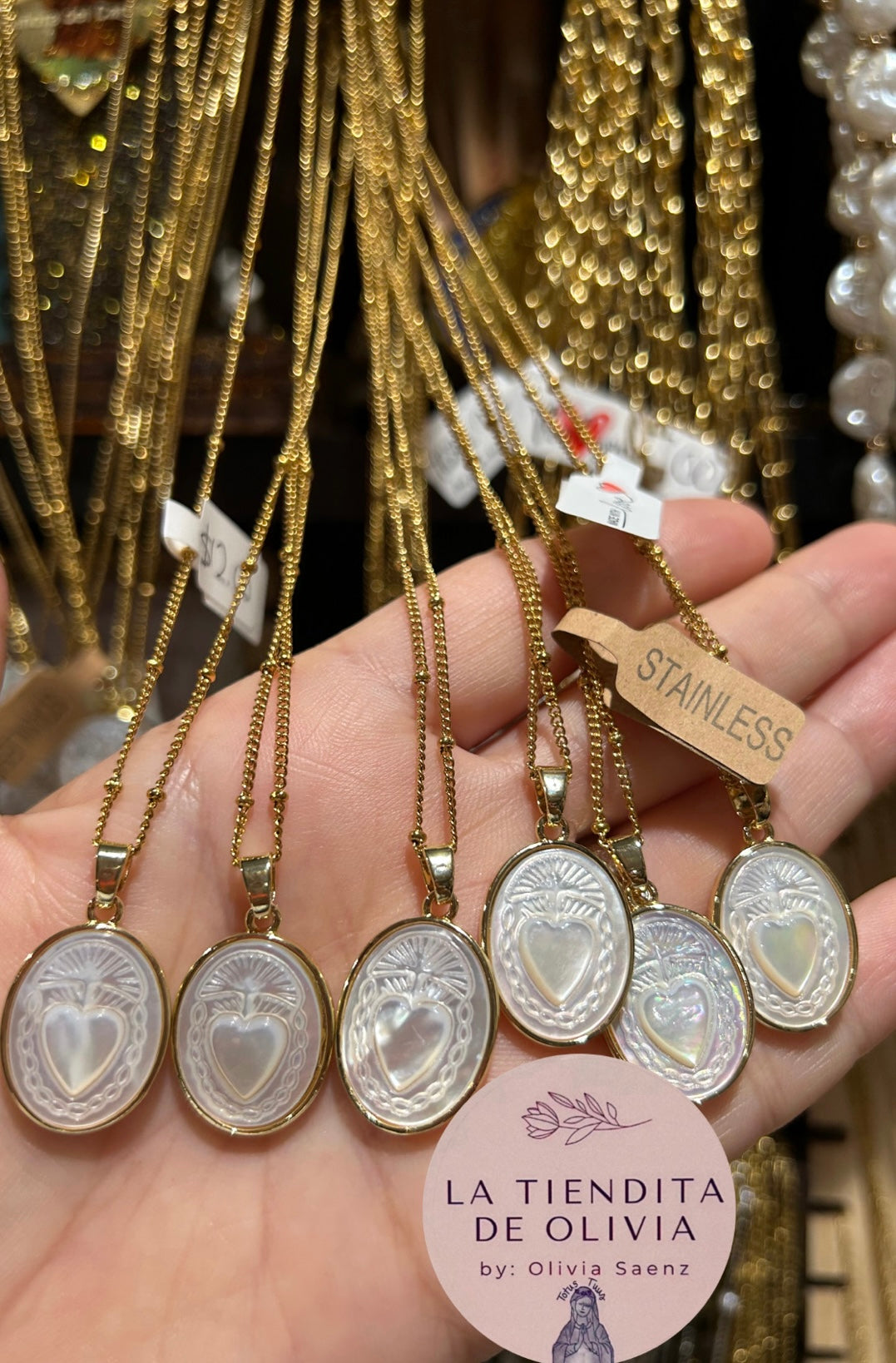 Mother of Pearl 🤍 Sacred Heart Necklace ❤️ Stainless Steel