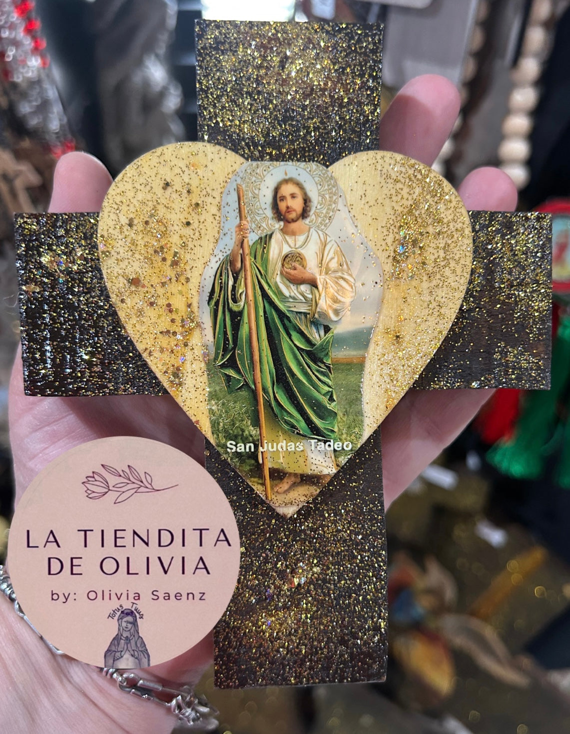 SAN JUDITAS TADEO  Mini Cruz de Madera para colgar 
Medidas  aproximadas 4.5" X 6"- elaborada y diseñada por La Tiendita de Olivia