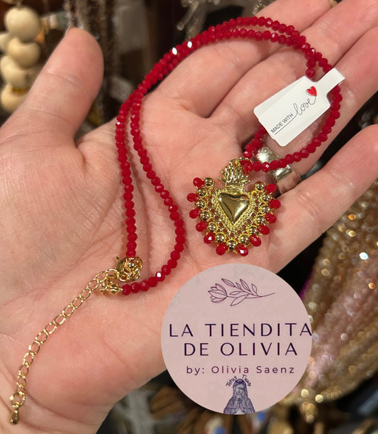 Sacred Heart of Jesus ❤️             Crystal Necklace 18” long