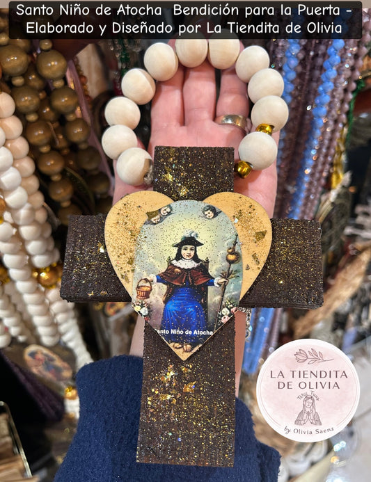 Santo Niño de Atocha  Bendición para la Puerta - Elaborado y Diseñado por La Tiendita de Olivia