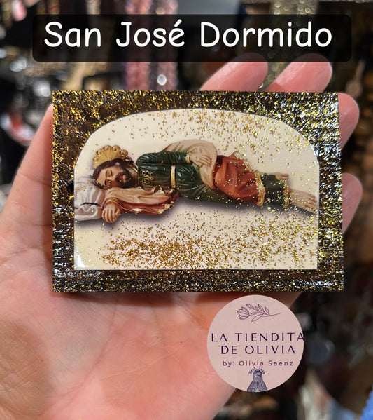 San José Dormido                                      Cuadritos de Madera 
Medidas Aproximadas 2”x 3”
Elaborado y Diseñado por LA TIENDITA DE OLIVIA