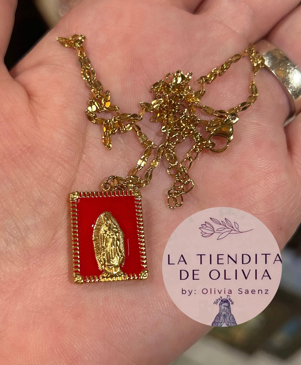 Virgencita de Guadalupe Red Medal.                            Necklace 18”long Gold Stainless Steel