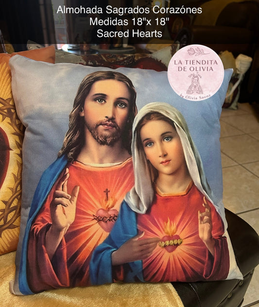 Almohada Sagrados Corazones Sacred Hearts 
Medidas 18"x 18"
Sacred Hearts