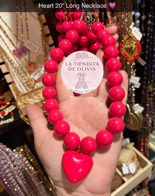Corazón  20” Long Necklace 💗