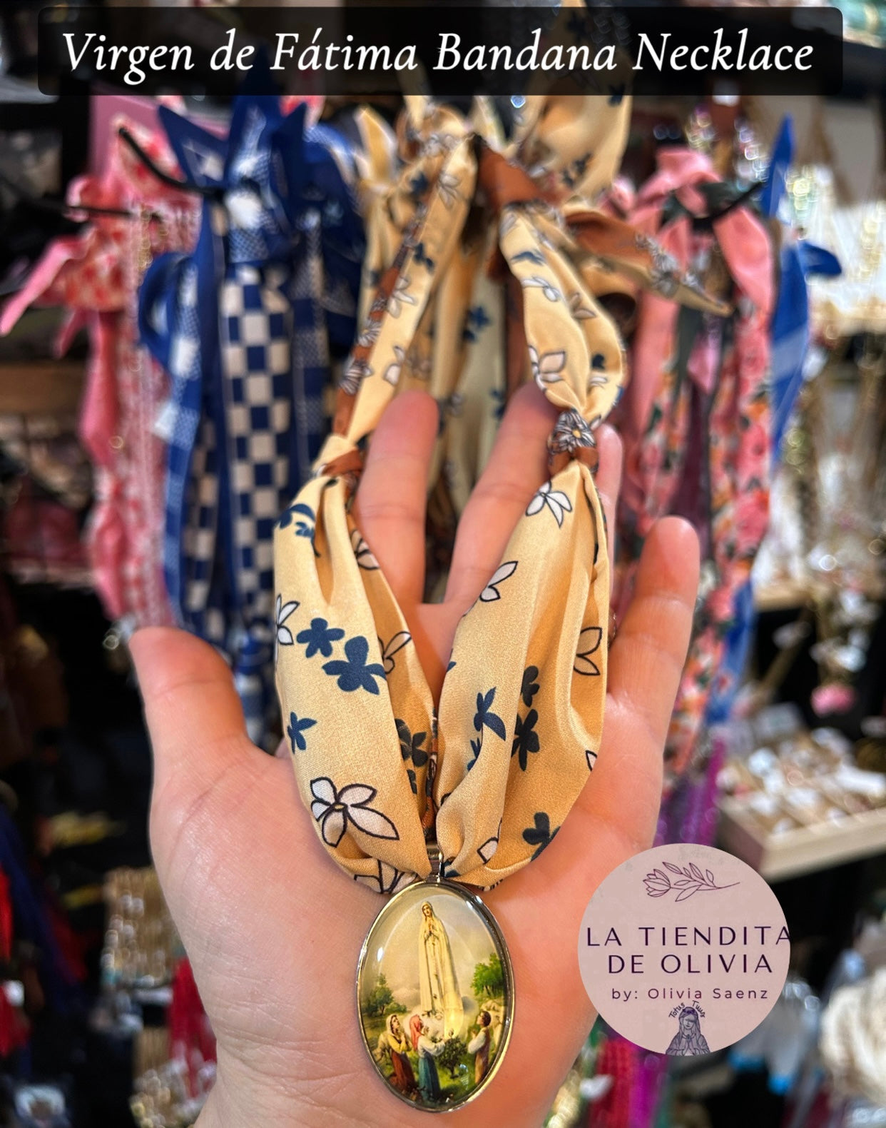 Vírgen de Fátima Bandana Necklace