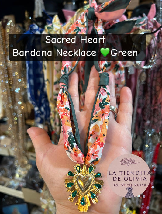 Sacred Heart Bandana Necklace 💚Green